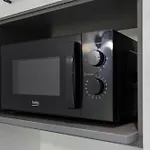بيت للعطل Lo Sarvanot *