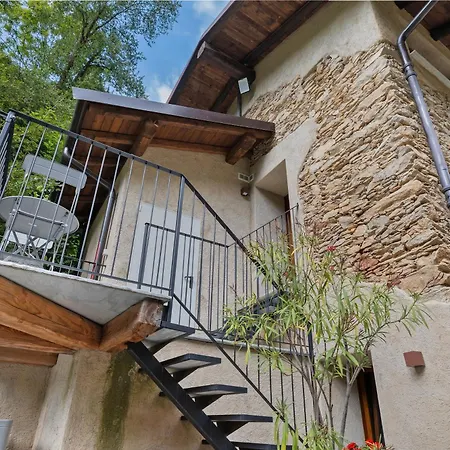 펜션 Lo Sarvanot *