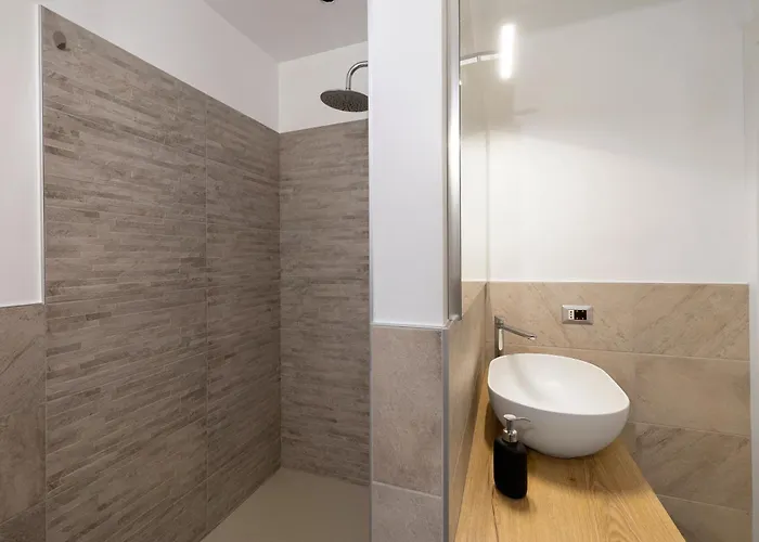 펜션 Lo Sarvanot Bernezzo