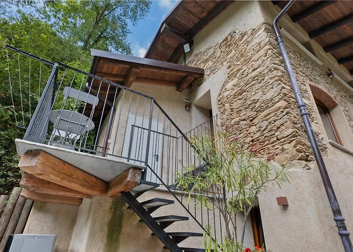 펜션 Lo Sarvanot *